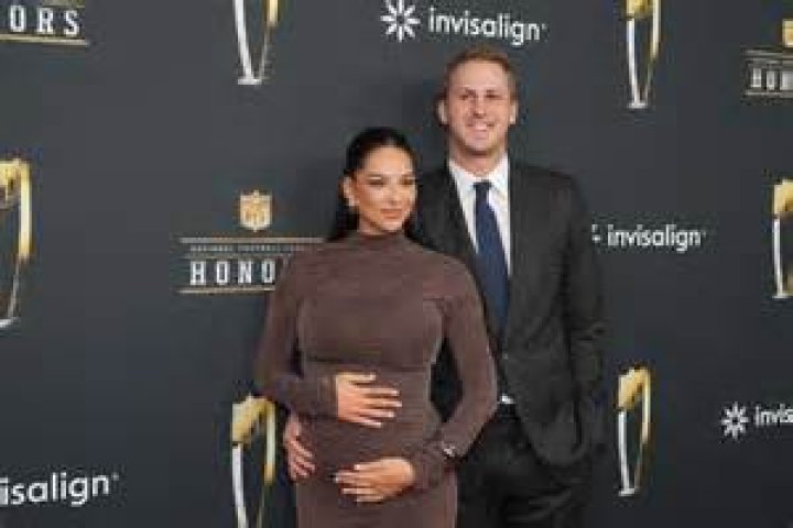 A Deep Dive Into Jared Goff's Wife's Net Worth